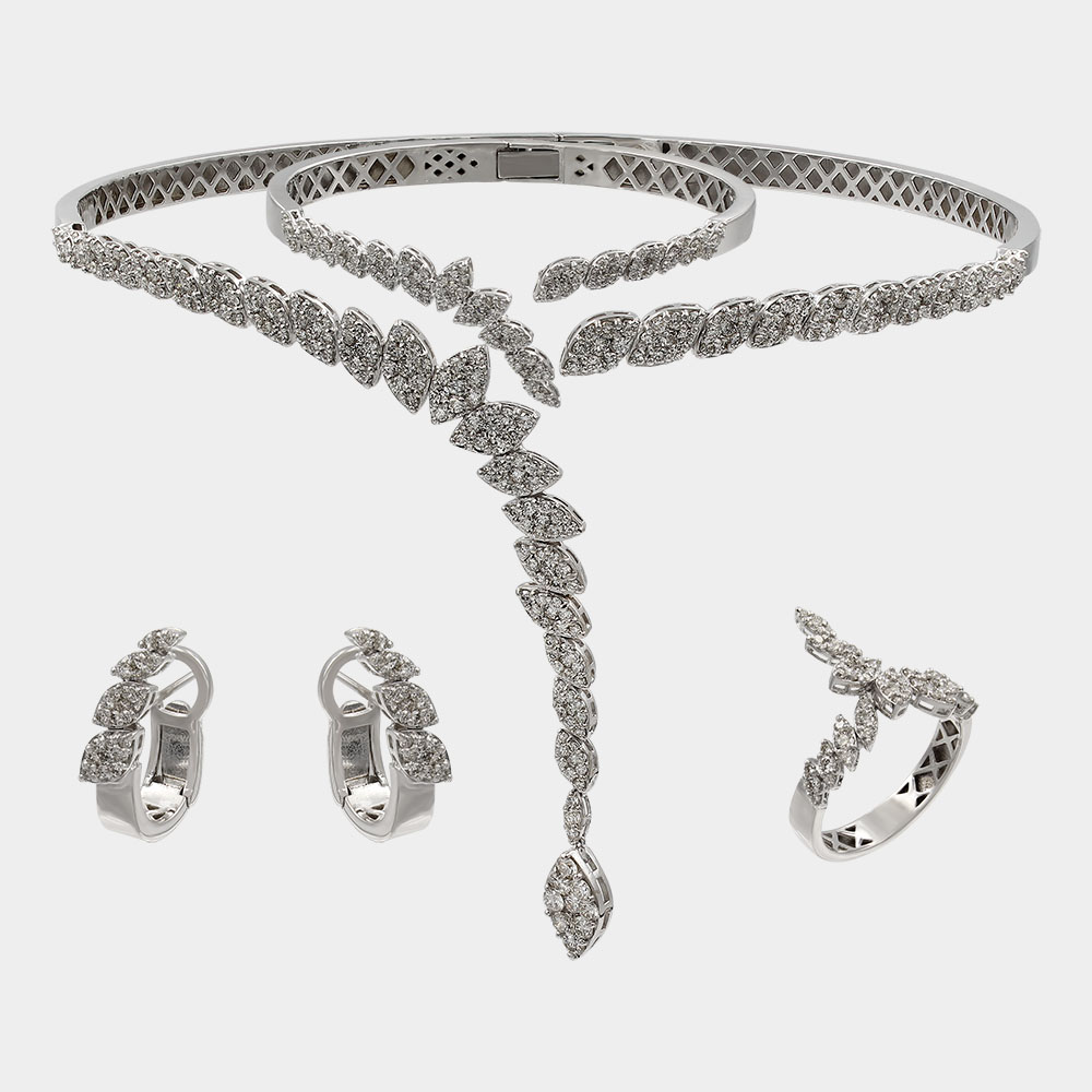 DIAMOND FULL SET GOLD 18KT